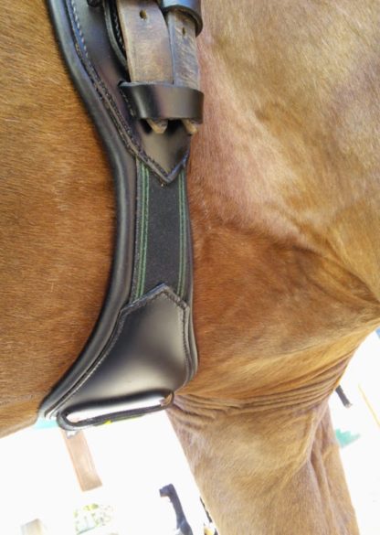 velcro view of short girth on horse