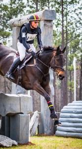 Doug Payne using five point breastplate by five star tack