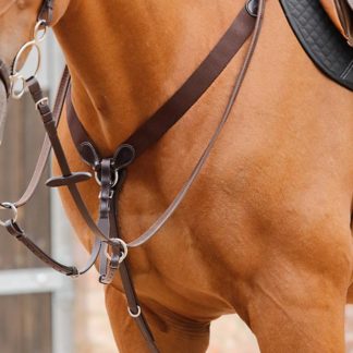 brown 3 point breastplate